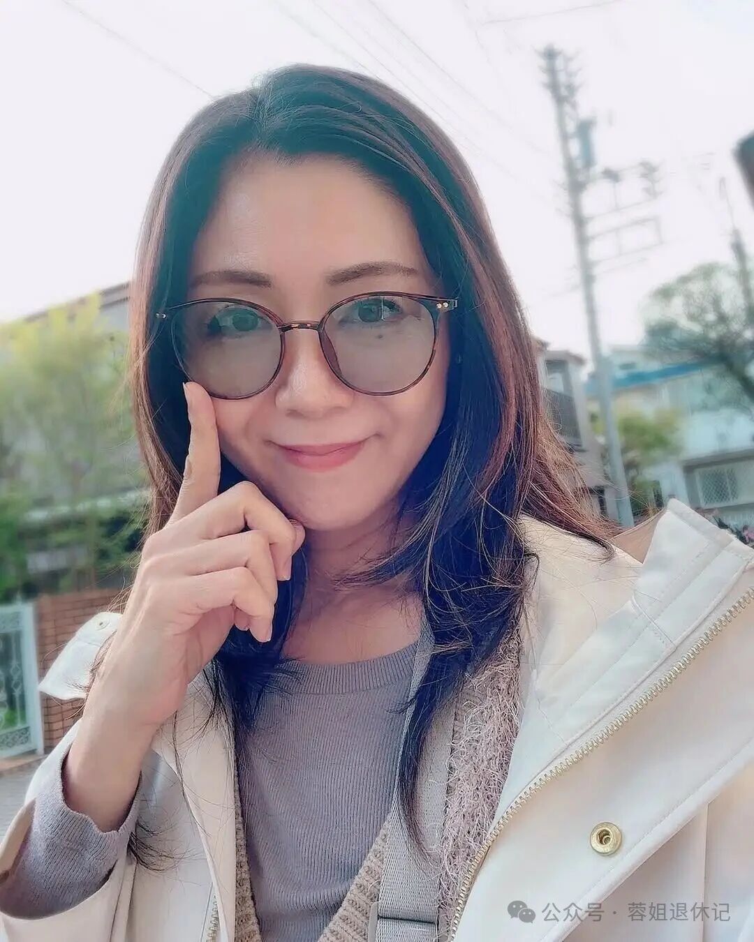 52岁，更年期的劫靠什么来渡？