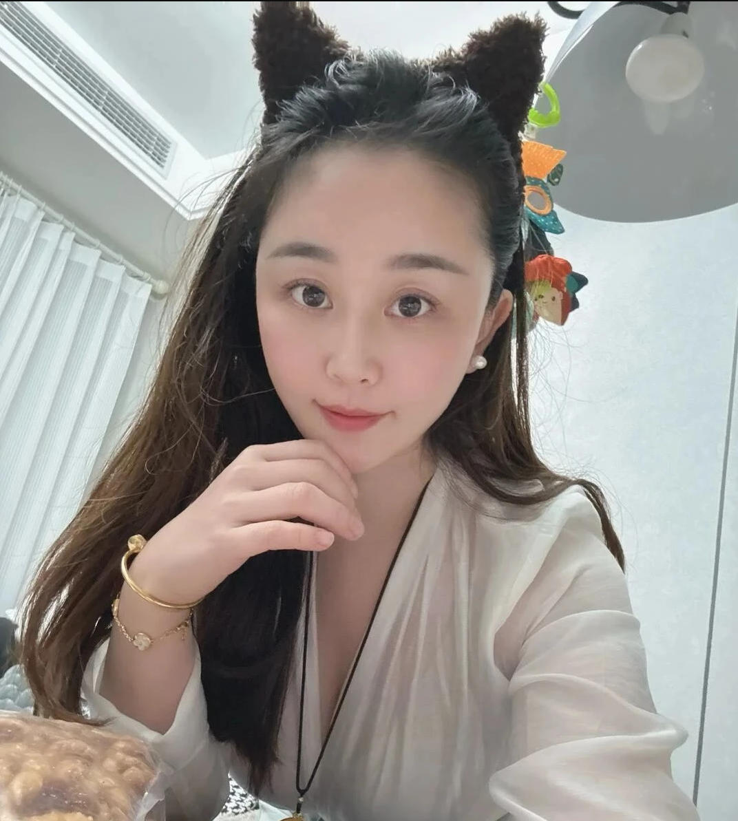 只想把自己养的越来越平静，快乐