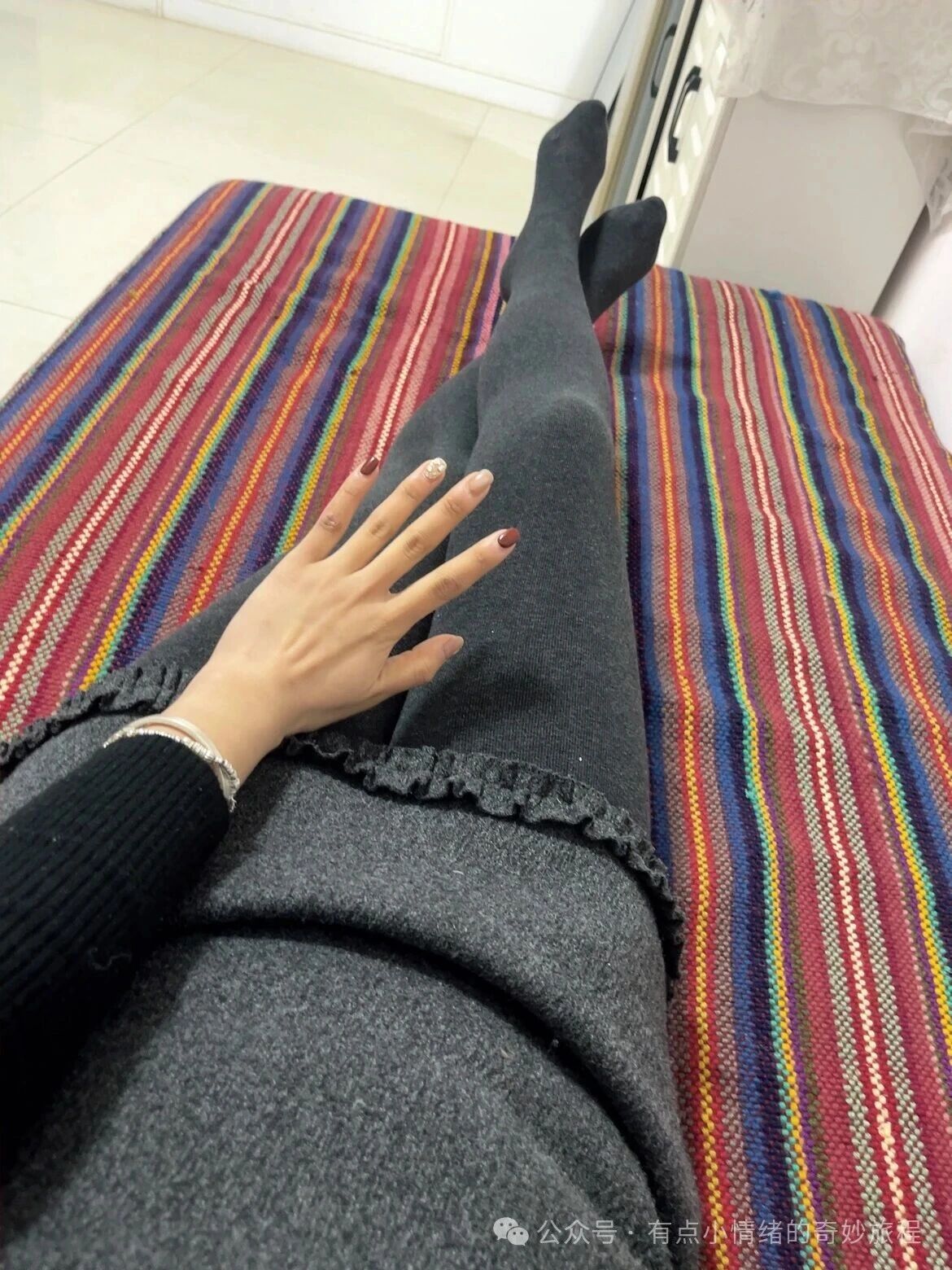 黑色连衣裙穿搭 #平底鞋推荐 我不能保证